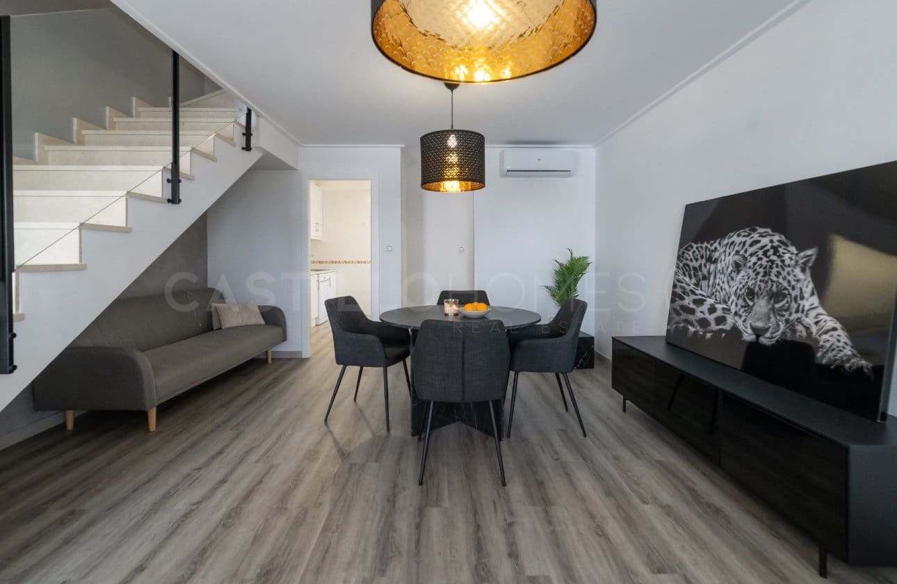 Casa de 3 habitaciones en Los Balcones en venta con piscina - 309.000 € (Ref: 8971290)