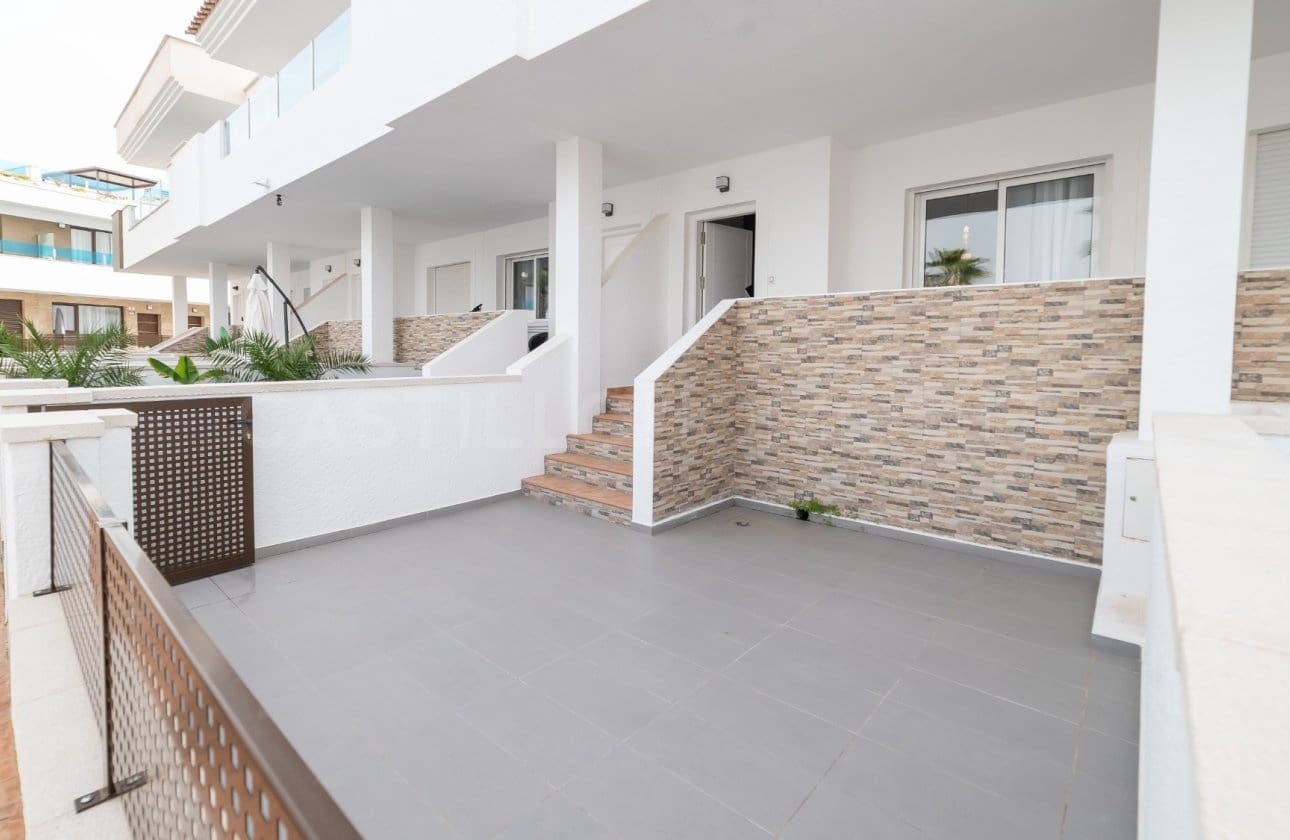 Casa de 3 habitaciones en Los Balcones en venta con piscina - 309.000 € (Ref: 8971290)