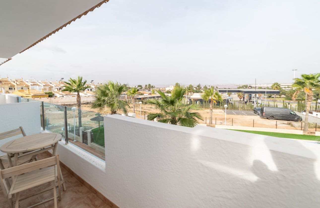 Casa de 3 habitaciones en Los Balcones en venta con piscina - 309.000 € (Ref: 8971290)
