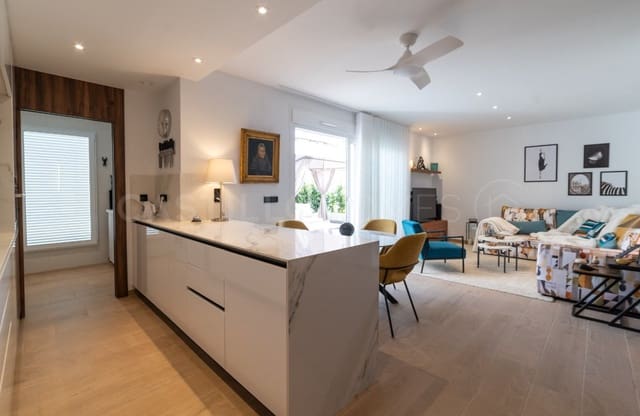 Ático de 3 habitaciones en Algorfa en venta con piscina - 390.000 € (Ref: 8971292)