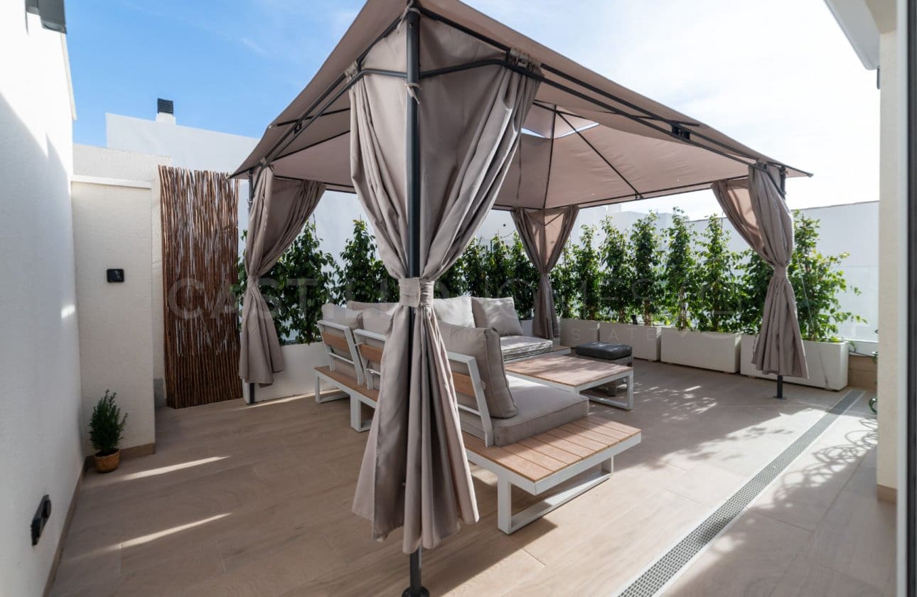 3 sovrum Takvåning till salu i Algorfa med pool - 379 900 € (Ref: 8971292)