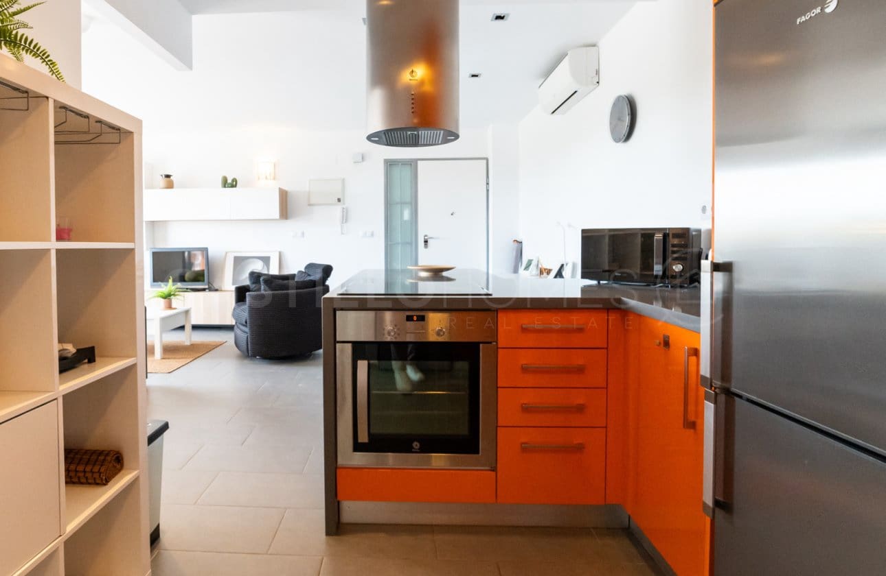 2 Zimmer Apartment zu verkaufen in Villamartin mit Pool - 270.000 € (Ref: 8971314)