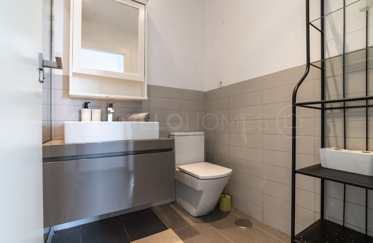 2 Zimmer Apartment zu verkaufen in Villamartin mit Pool - 270.000 € (Ref: 8971314)