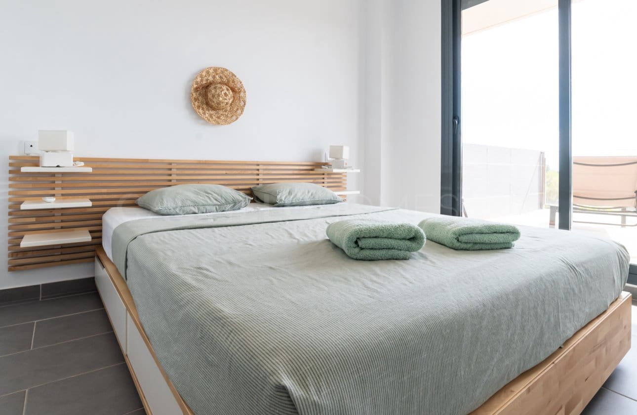 2 Zimmer Apartment zu verkaufen in Villamartin mit Pool - 270.000 € (Ref: 8971314)