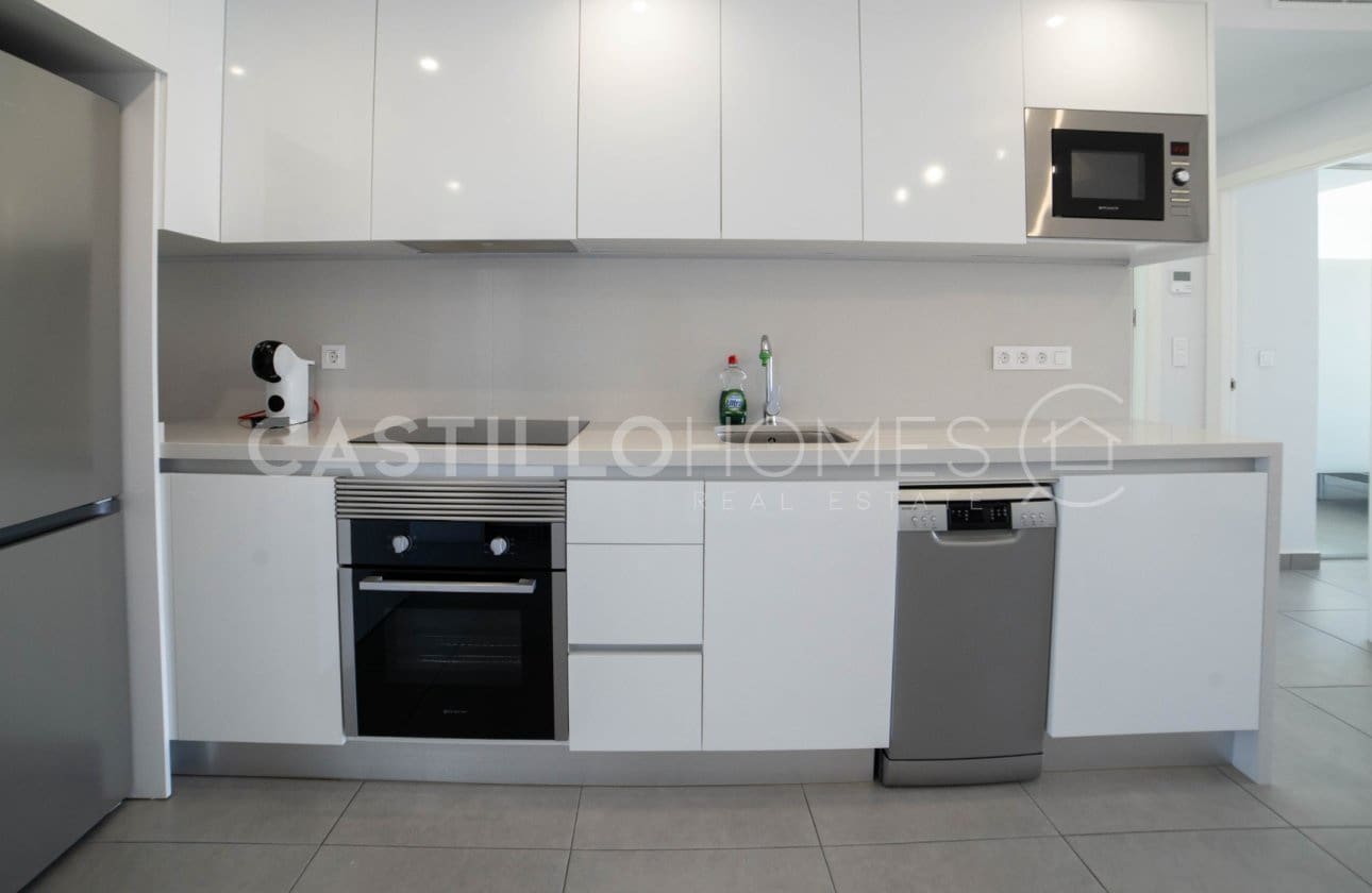 2 soverom Leilighet til salgs i Orihuela Costa med svømmebasseng - € 229 900 (Ref: 8971324)