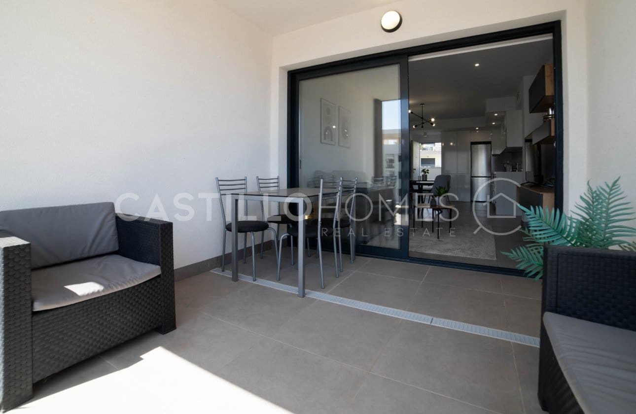 2 soverom Leilighet til salgs i Orihuela Costa med svømmebasseng - € 229 900 (Ref: 8971324)