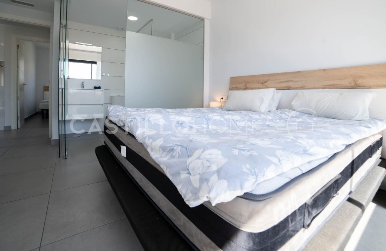 2 soverom Leilighet til salgs i Orihuela Costa med svømmebasseng - € 229 900 (Ref: 8971324)