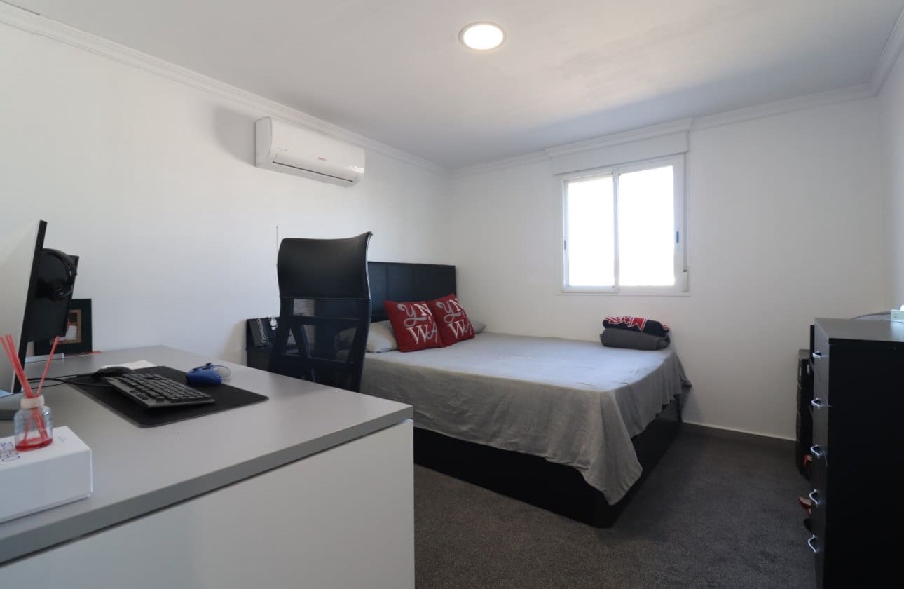 3 slaapkamer Villa te koop in Rojales met zwembad - € 850.000 (Ref: 8974021)