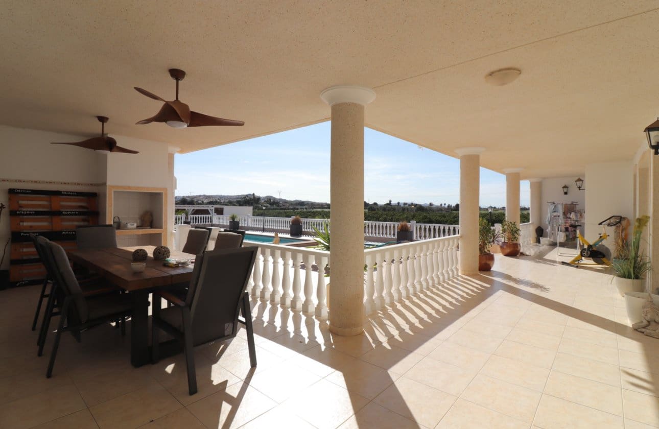 3 slaapkamer Villa te koop in Rojales met zwembad - € 850.000 (Ref: 8974021)