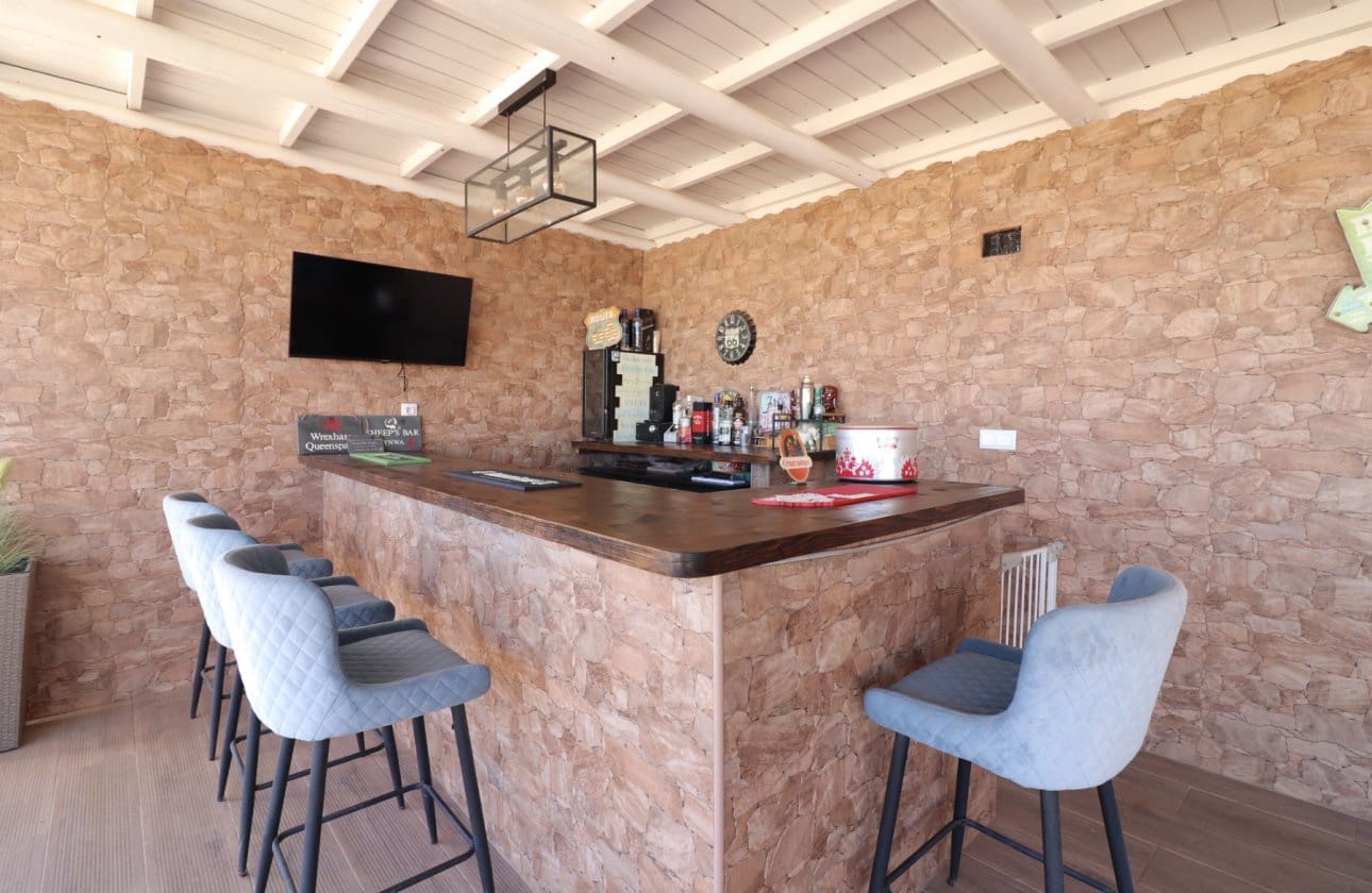 3 slaapkamer Villa te koop in Rojales met zwembad - € 850.000 (Ref: 8974021)