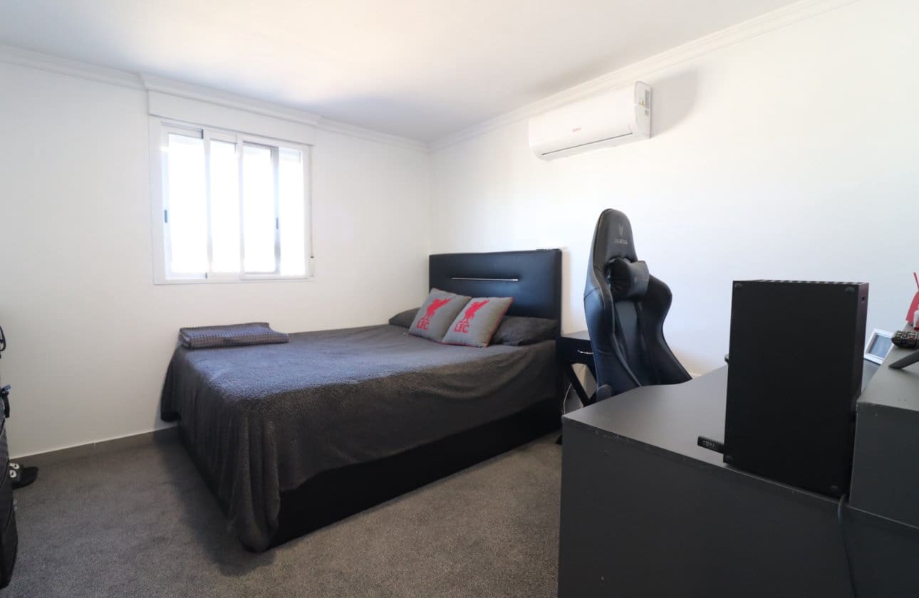 3 slaapkamer Villa te koop in Rojales met zwembad - € 850.000 (Ref: 8974021)