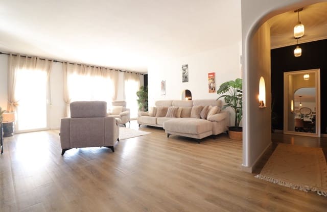 3 slaapkamer Villa te koop in Rojales met zwembad - € 850.000 (Ref: 8974021)