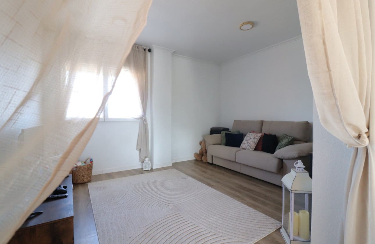 3 slaapkamer Villa te koop in Rojales met zwembad - € 850.000 (Ref: 8974021)