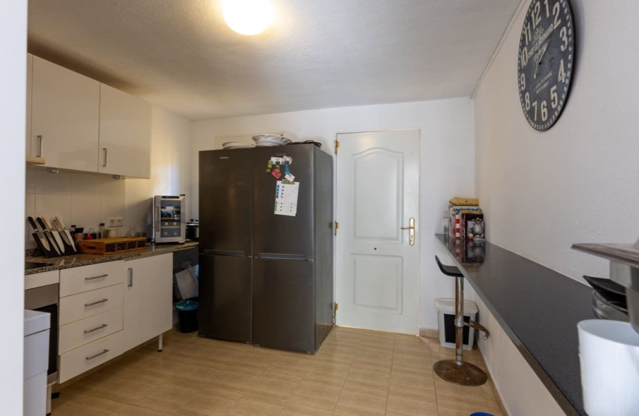 4 soveværelse Villa til salg i Las Ramblas Golf med swimmingpool - € 345.000 (Ref: 8974025)