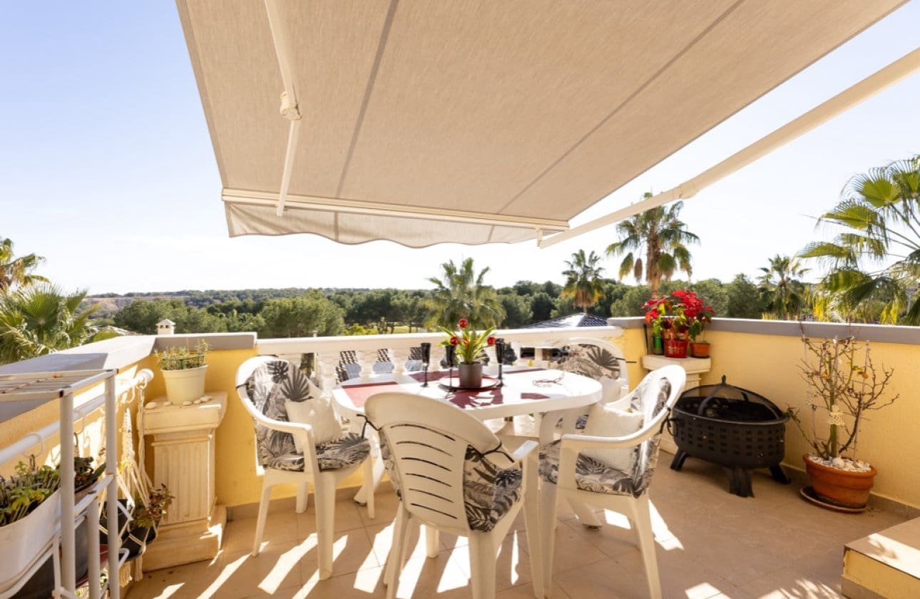 4 soveværelse Villa til salg i Las Ramblas Golf med swimmingpool - € 345.000 (Ref: 8974025)