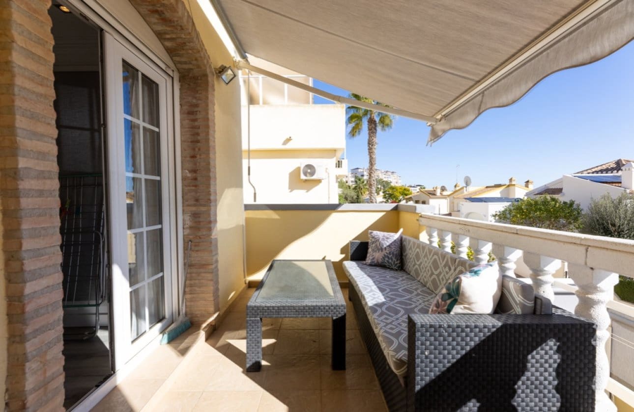 4 soveværelse Villa til salg i Las Ramblas Golf med swimmingpool - € 345.000 (Ref: 8974025)