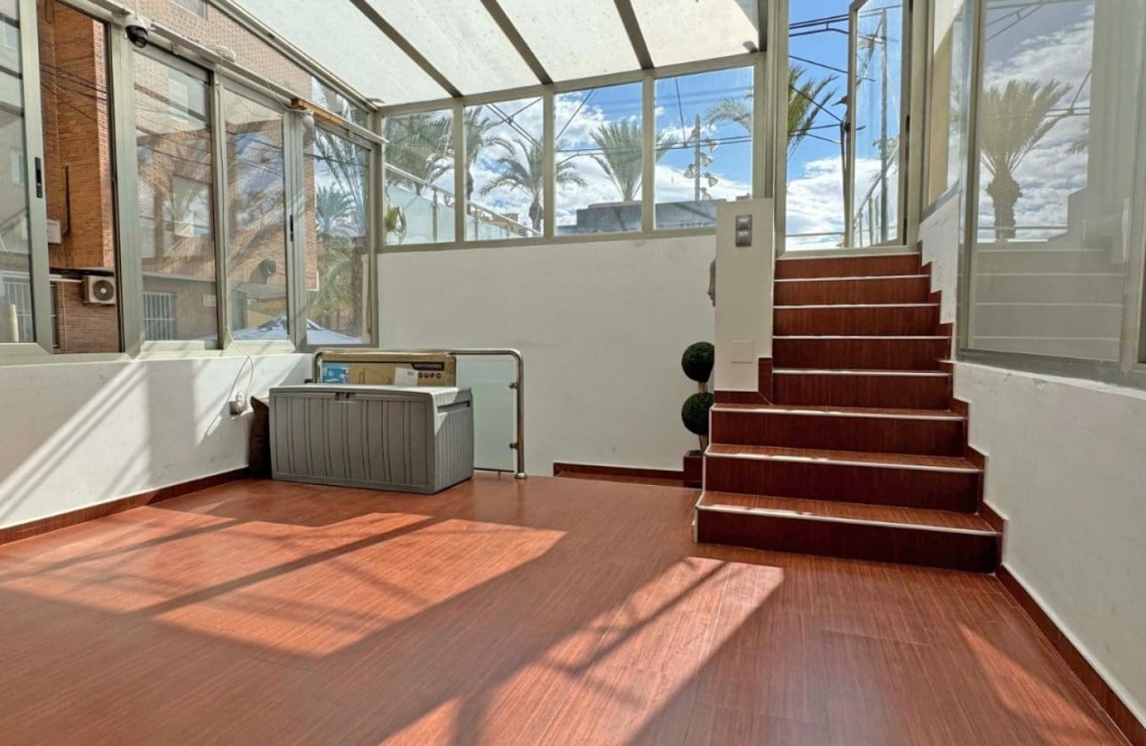 4 soveværelse Lejlighed til salg i Torrevieja - € 489.000 (Ref: 8977622)