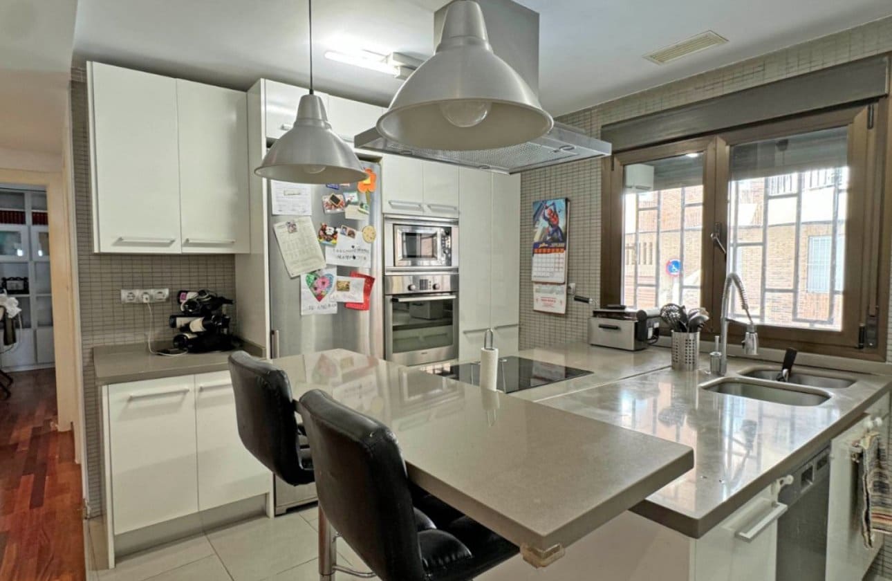 4 soveværelse Lejlighed til salg i Torrevieja - € 489.000 (Ref: 8977622)