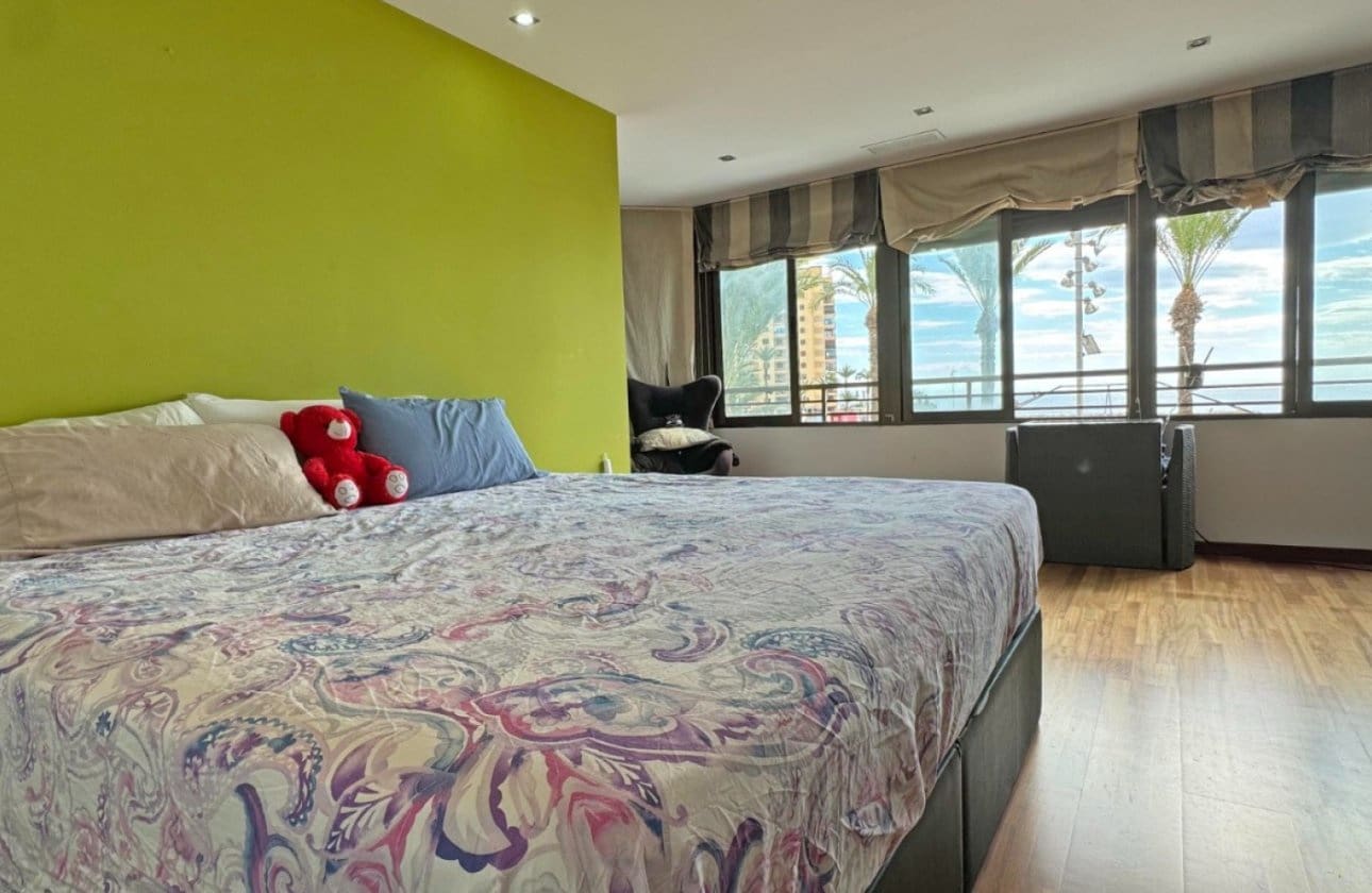 4 soveværelse Lejlighed til salg i Torrevieja - € 489.000 (Ref: 8977622)