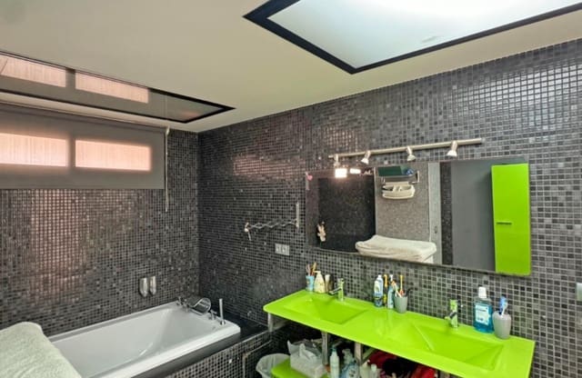 4 soveværelse Lejlighed til salg i Playa del Cura, Torrevieja - € 489.000 (Ref: 8977622)