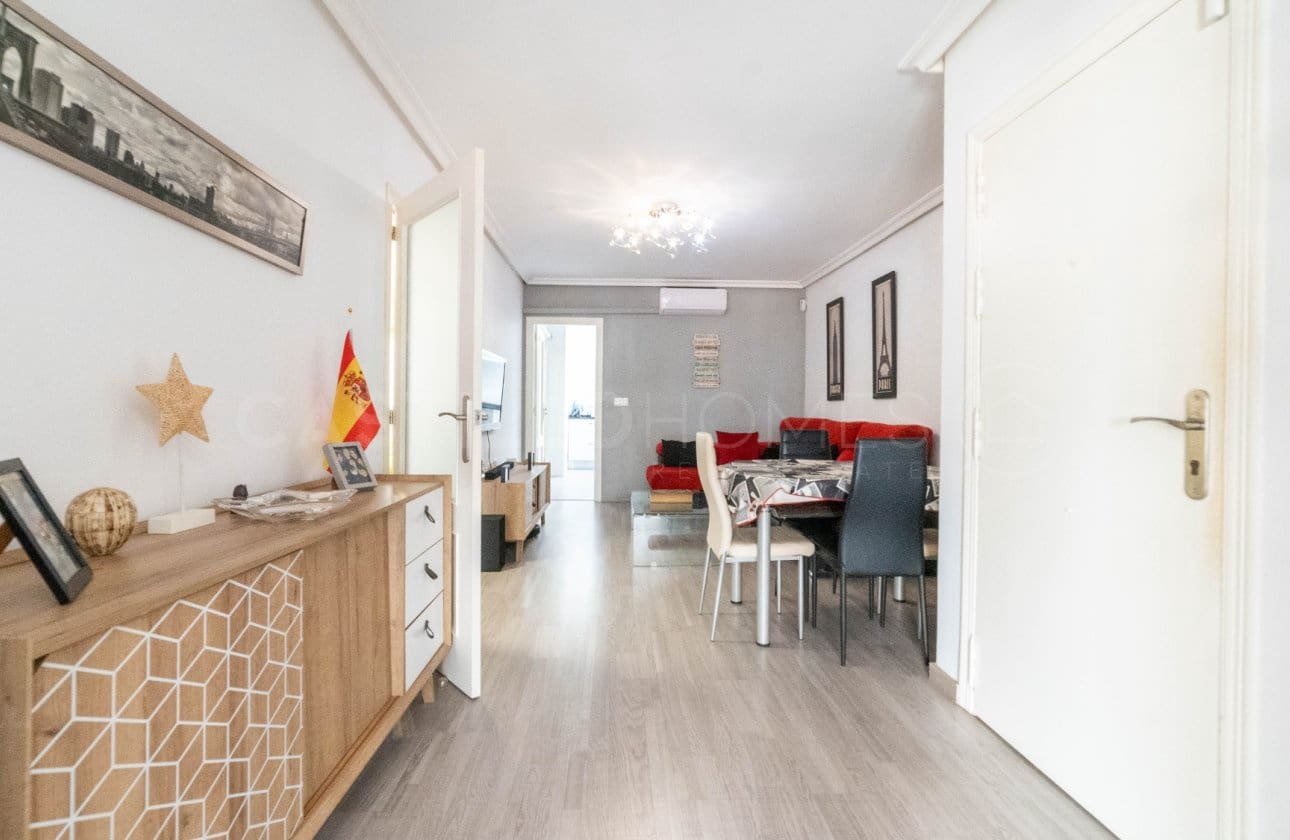 3 chambre Appartement à vendre à Torrevieja - 165 000 € (Ref: 8977631)
