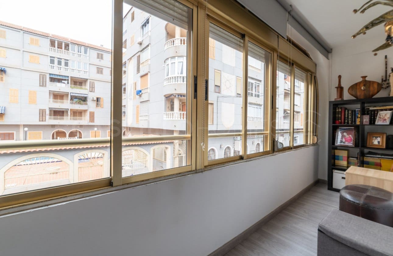 3 chambre Appartement à vendre à Torrevieja - 165 000 € (Ref: 8977631)