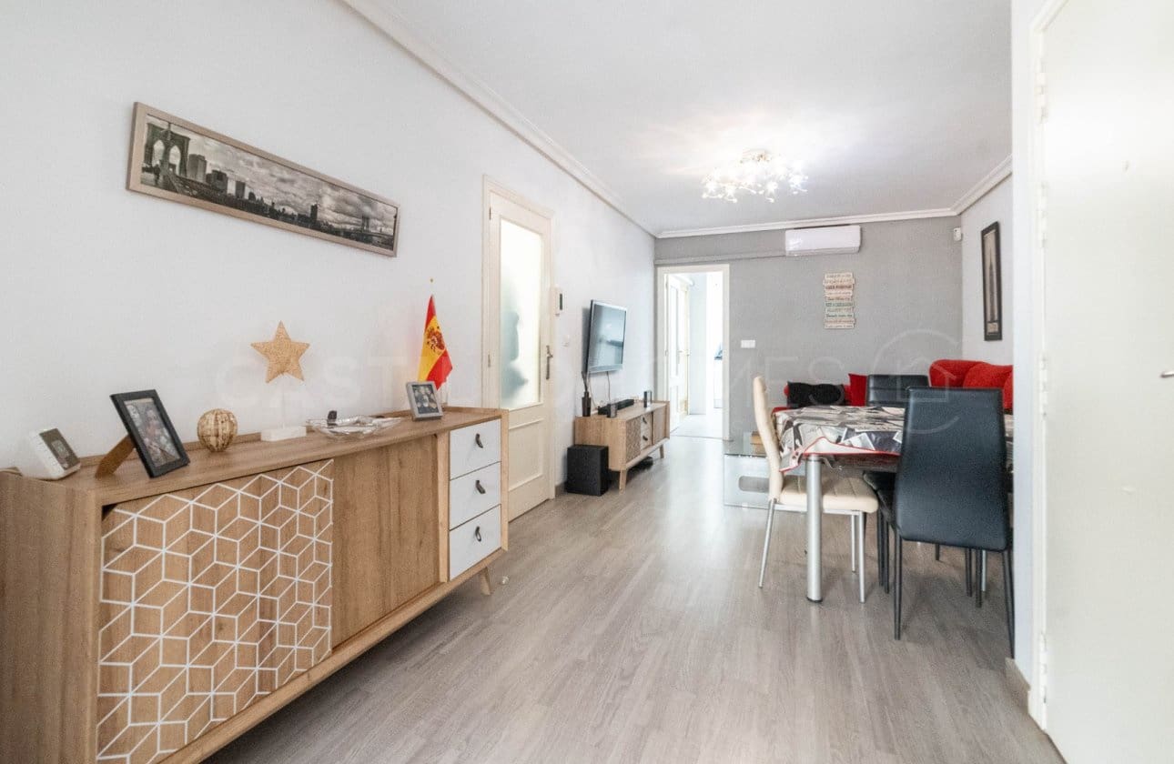3 chambre Appartement à vendre à Torrevieja - 165 000 € (Ref: 8977631)