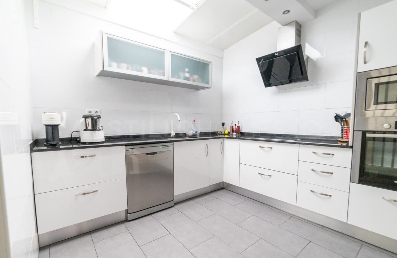 3 chambre Appartement à vendre à Torrevieja - 165 000 € (Ref: 8977631)