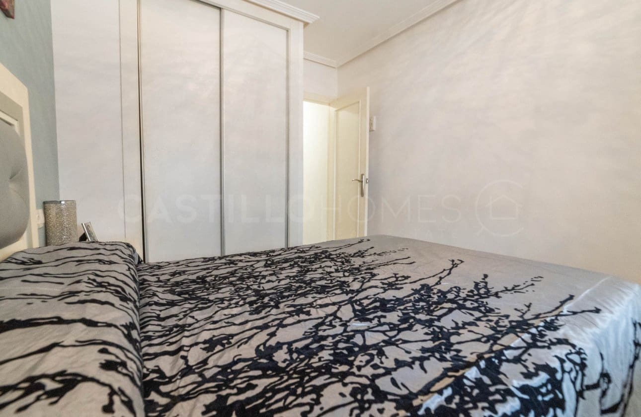 3 chambre Appartement à vendre à Torrevieja - 165 000 € (Ref: 8977631)