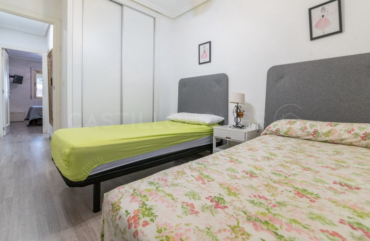 3 chambre Appartement à vendre à Torrevieja - 165 000 € (Ref: 8977631)