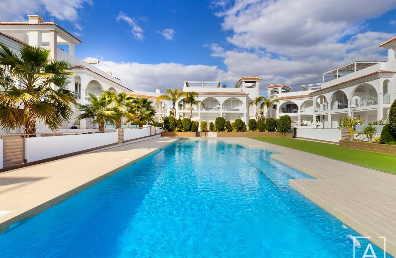 2 chambre Appartement à vendre à Dona Pepa avec piscine - 290 000 € (Ref: 8979757)