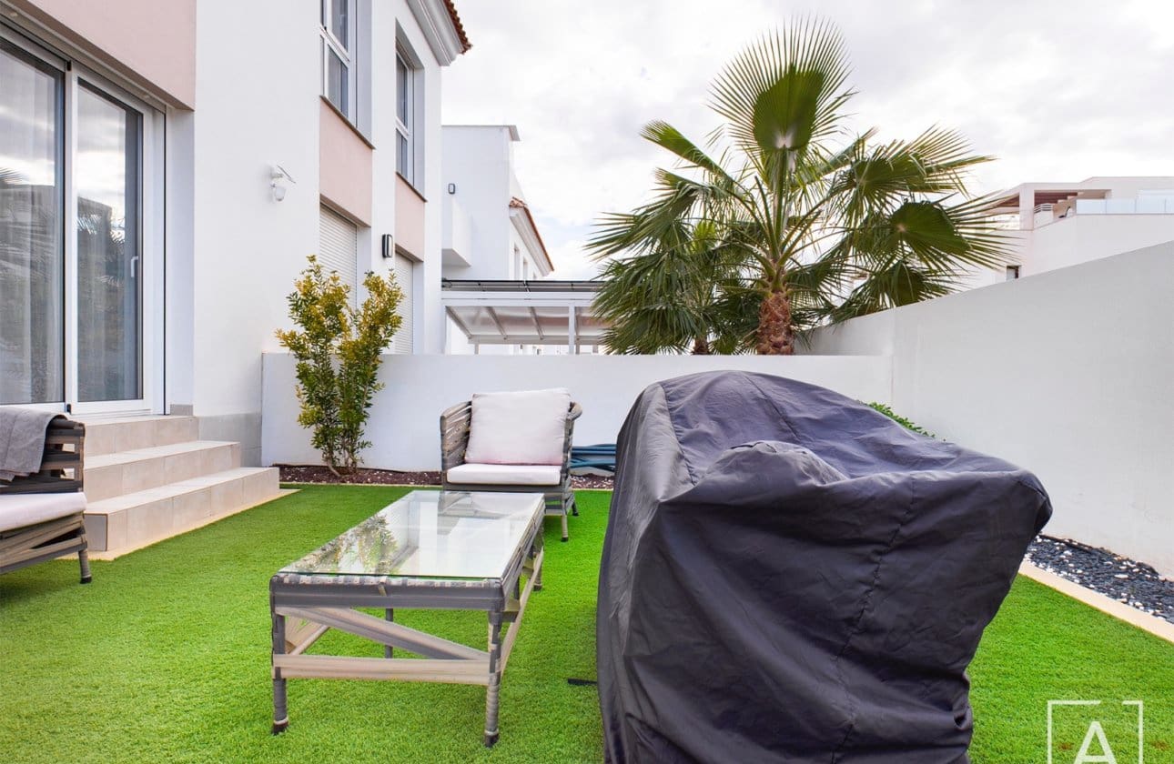 2 chambre Appartement à vendre à Dona Pepa avec piscine - 290 000 € (Ref: 8979757)