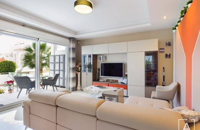 2 chambre Appartement à vendre à Doña Pepa, Rojales avec piscine - 290 000 € (Ref: 8979757)