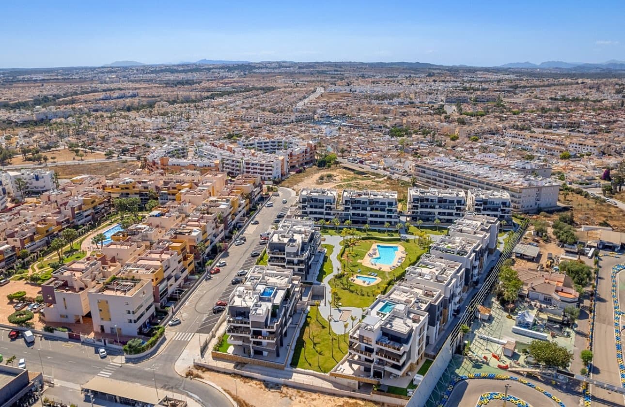 3 soveværelse Penthouse til salg i Orihuela Costa med swimmingpool - € 990.000 (Ref: 9028400)