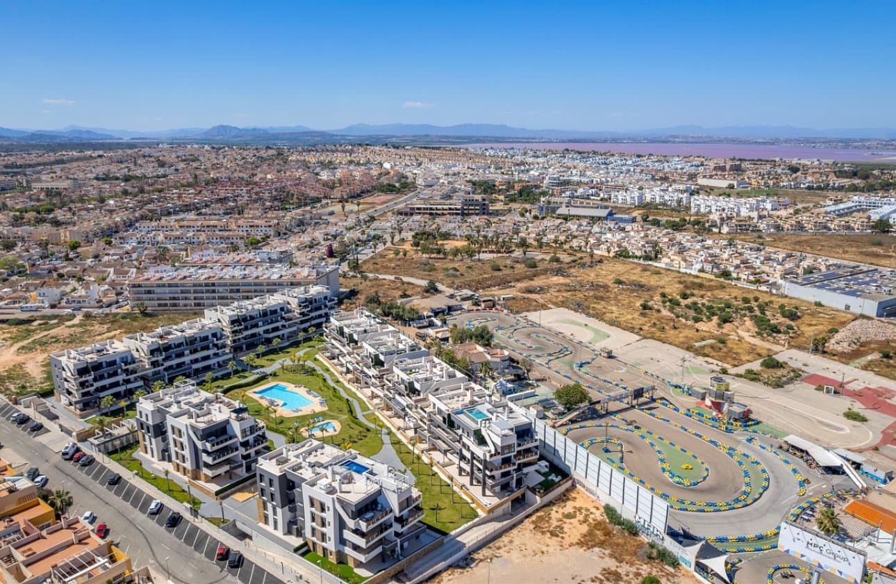 3 soveværelse Penthouse til salg i Orihuela Costa med swimmingpool - € 990.000 (Ref: 9028400)