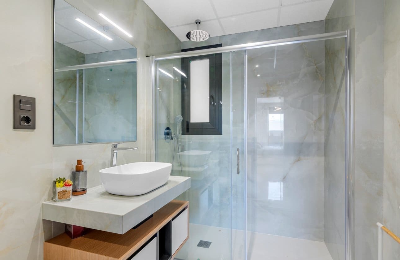 3 soveværelse Penthouse til salg i Orihuela Costa med swimmingpool - € 990.000 (Ref: 9028400)