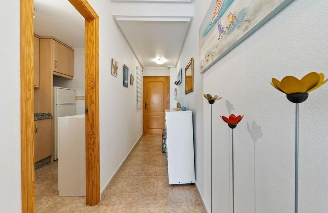 2 bedroom Apartment for sale in Campoamor with pool - € 185,000 (Ref: 9085248)