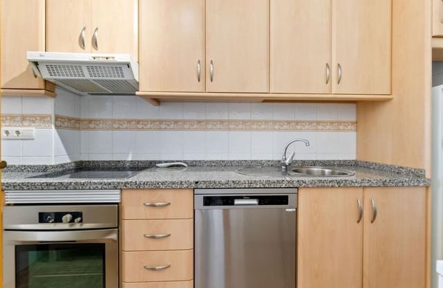 2 camera da letto Appartamento in vendita in Dehesa de Campoamor, Orihuela con piscina - 185.000 € (Rif: 9085248)