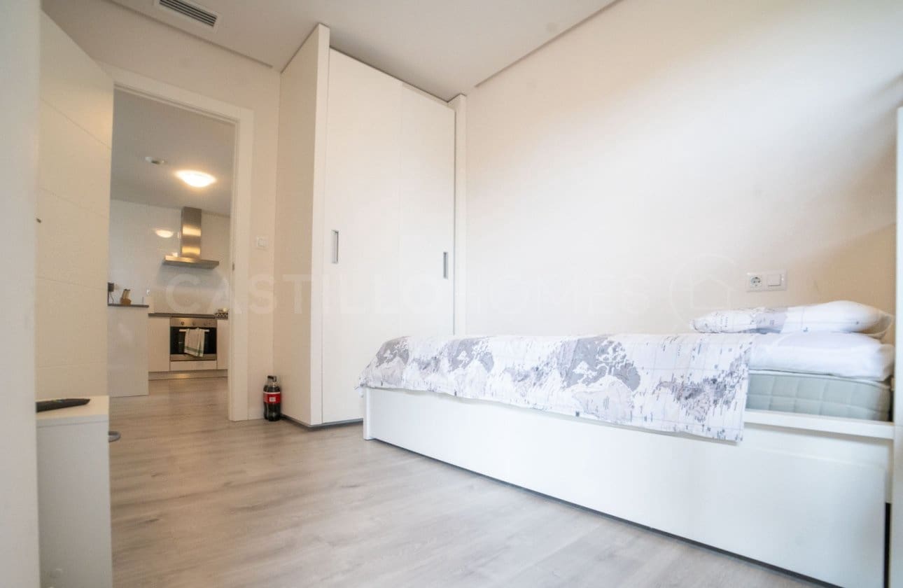 2 quarto Apartamento para venda em Villamartin com piscina - 269 990 € (Ref: 9119093)