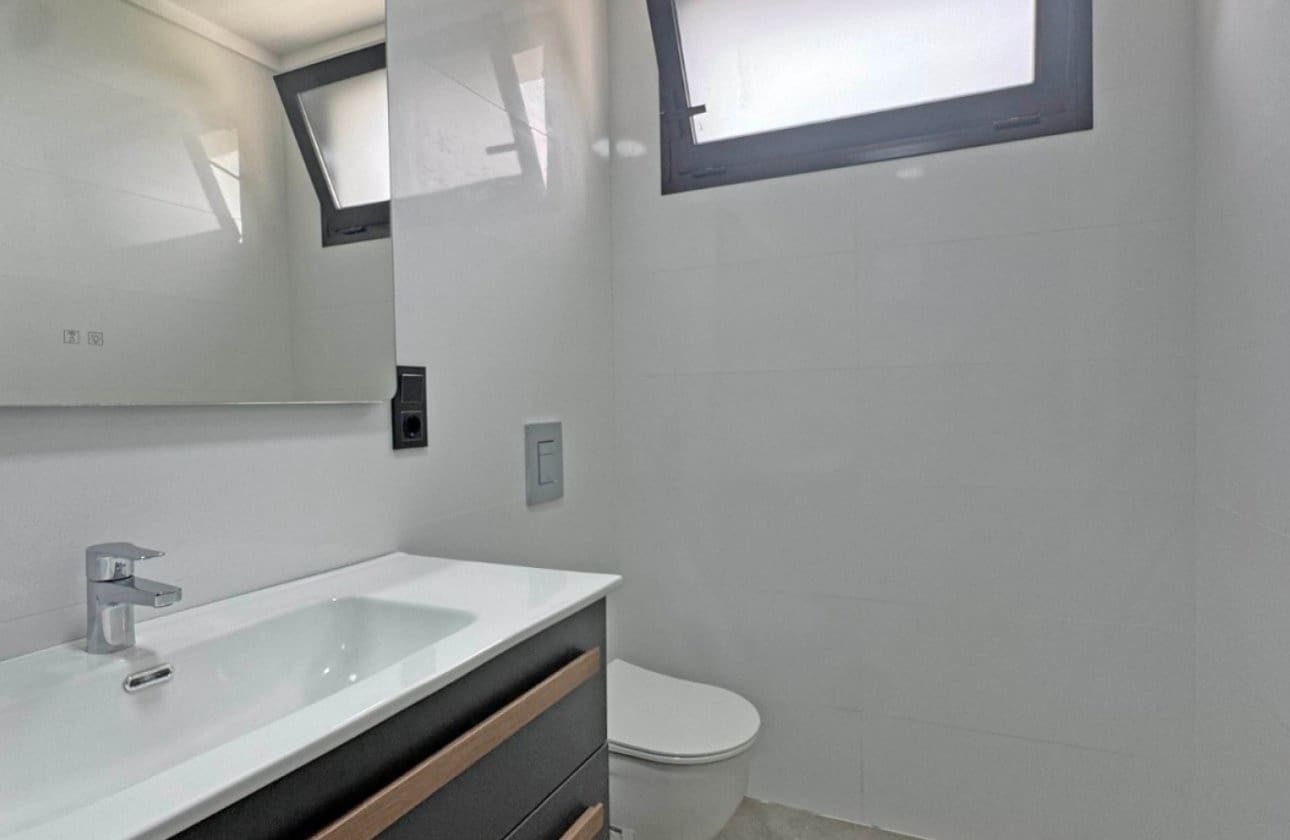 Chalet de 4 habitaciones en Los Balcones en venta con piscina - 495.000 € (Ref: 9134154)