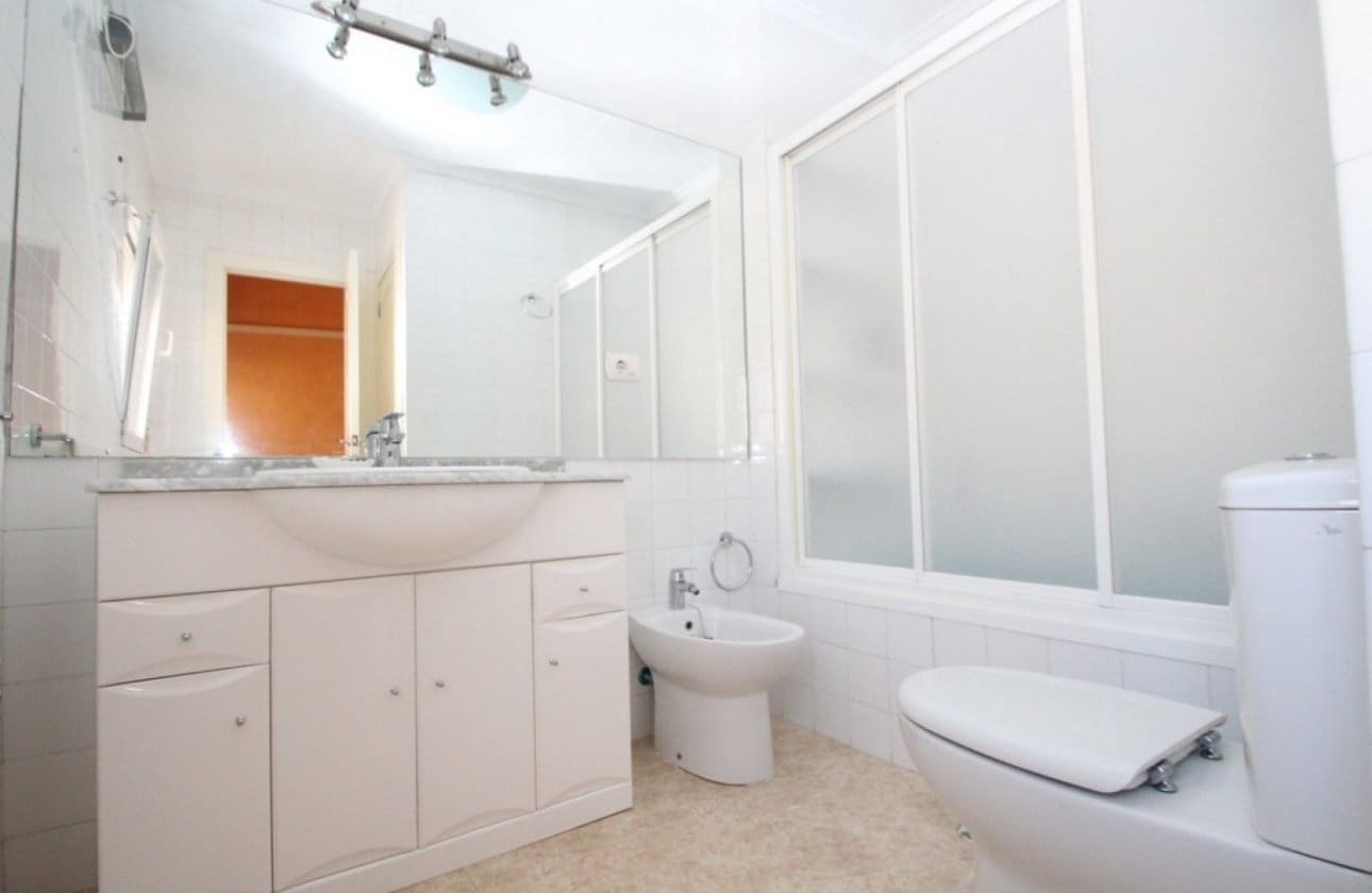 5 bedroom Villa for sale in Cabo Roig - € 1,250,000 (Ref: 9134157)