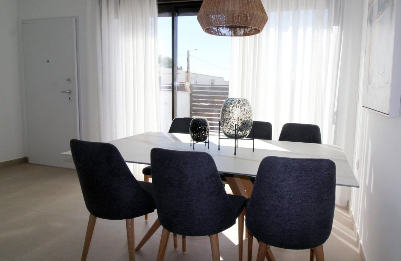 3 bedroom Townhouse for sale in Pilar de la Horadada with pool - € 354,900 (Ref: 9134165)