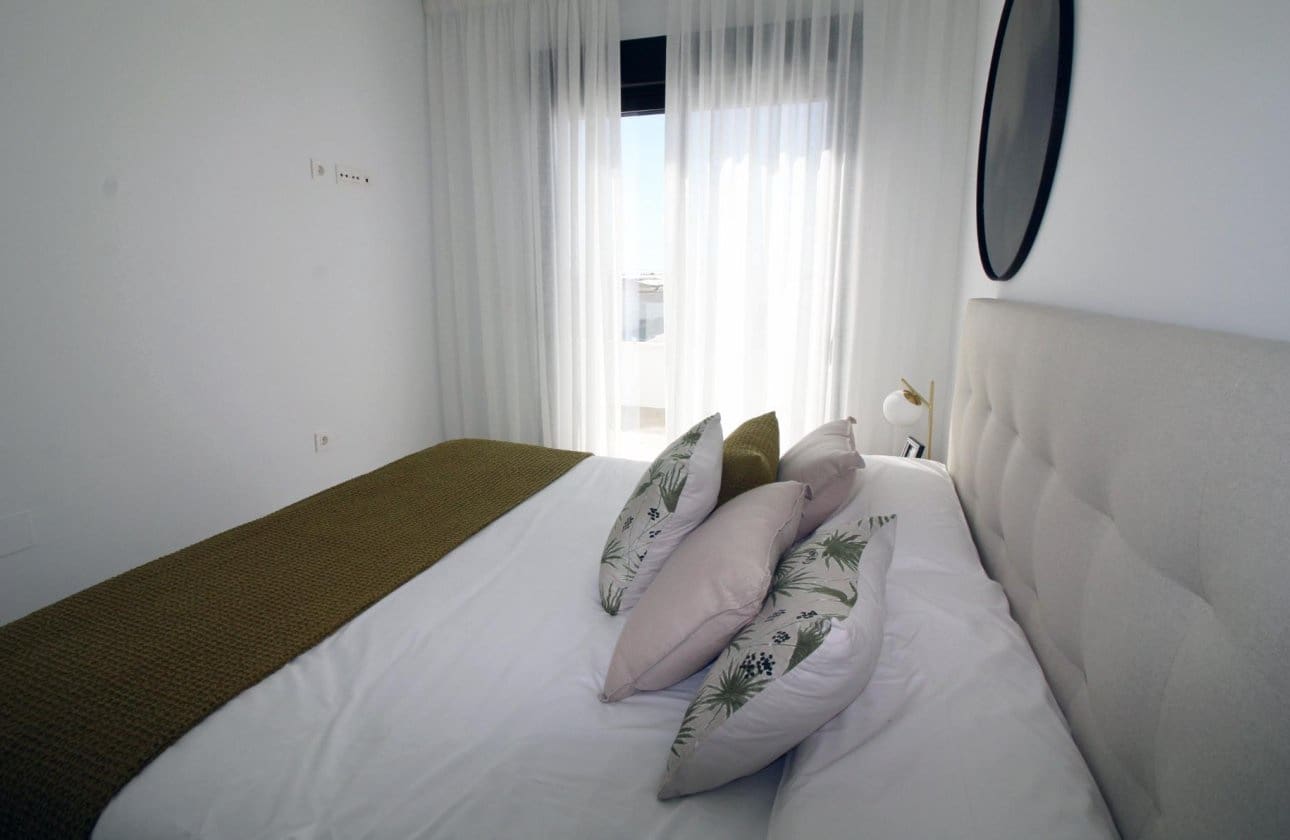 3 bedroom Townhouse for sale in Pilar de la Horadada with pool - € 354,900 (Ref: 9134165)