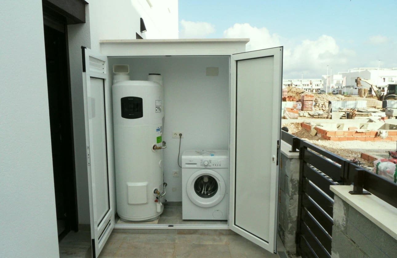 3 bedroom Townhouse for sale in Pilar de la Horadada with pool - € 354,900 (Ref: 9134165)