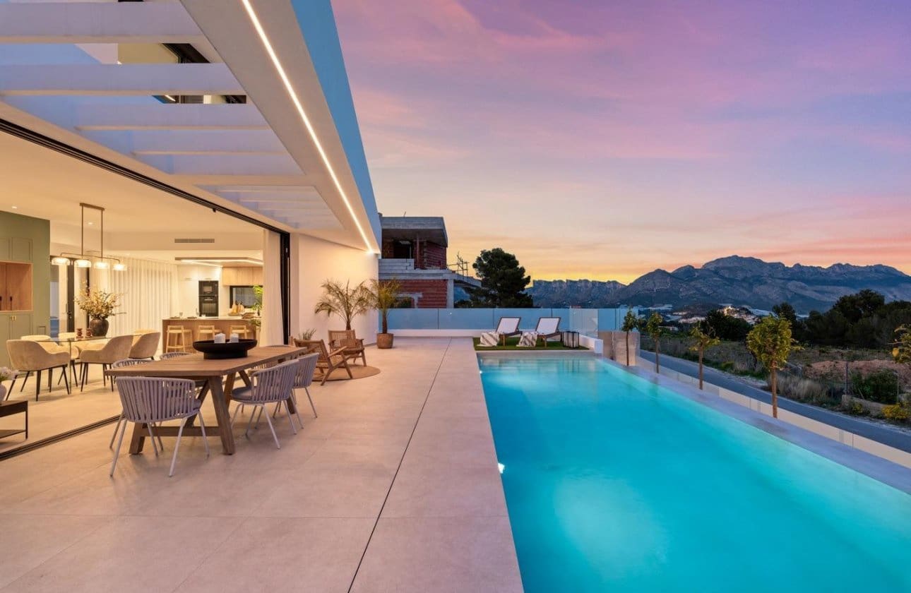 4 chambre Villa/Maison à vendre à Polop avec piscine - 725 000 € (Ref: 9134168)