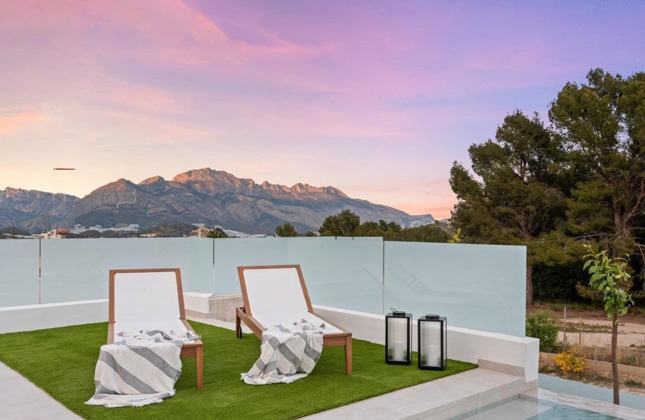 4 chambre Villa/Maison à vendre à Polop avec piscine - 725 000 € (Ref: 9134168)