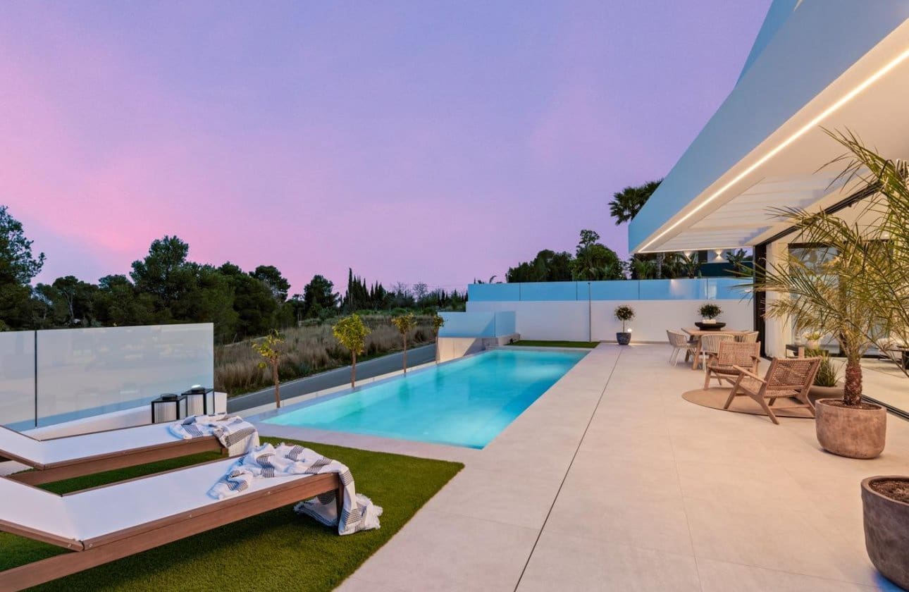 4 chambre Villa/Maison à vendre à Polop avec piscine - 725 000 € (Ref: 9134168)