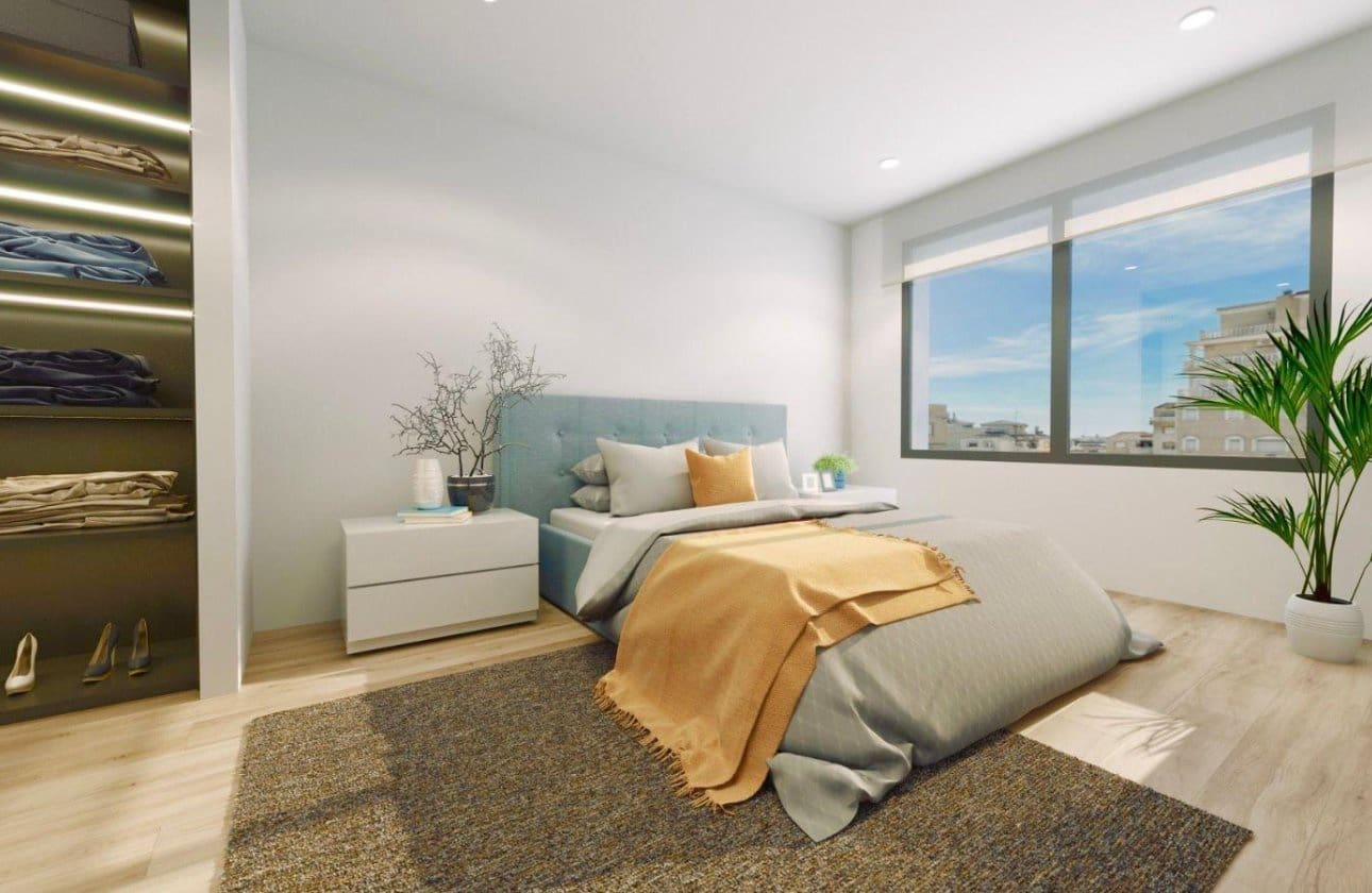 3 soveværelse Penthouse til salg i Torrevieja med swimmingpool - € 599.000 (Ref: 9134169)