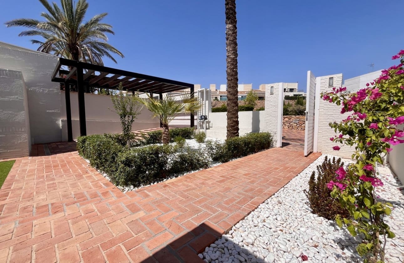 2 sypialnia Dom na sprzedaż w Sucina z basenem - 298 000 € (Ref: 9134176)