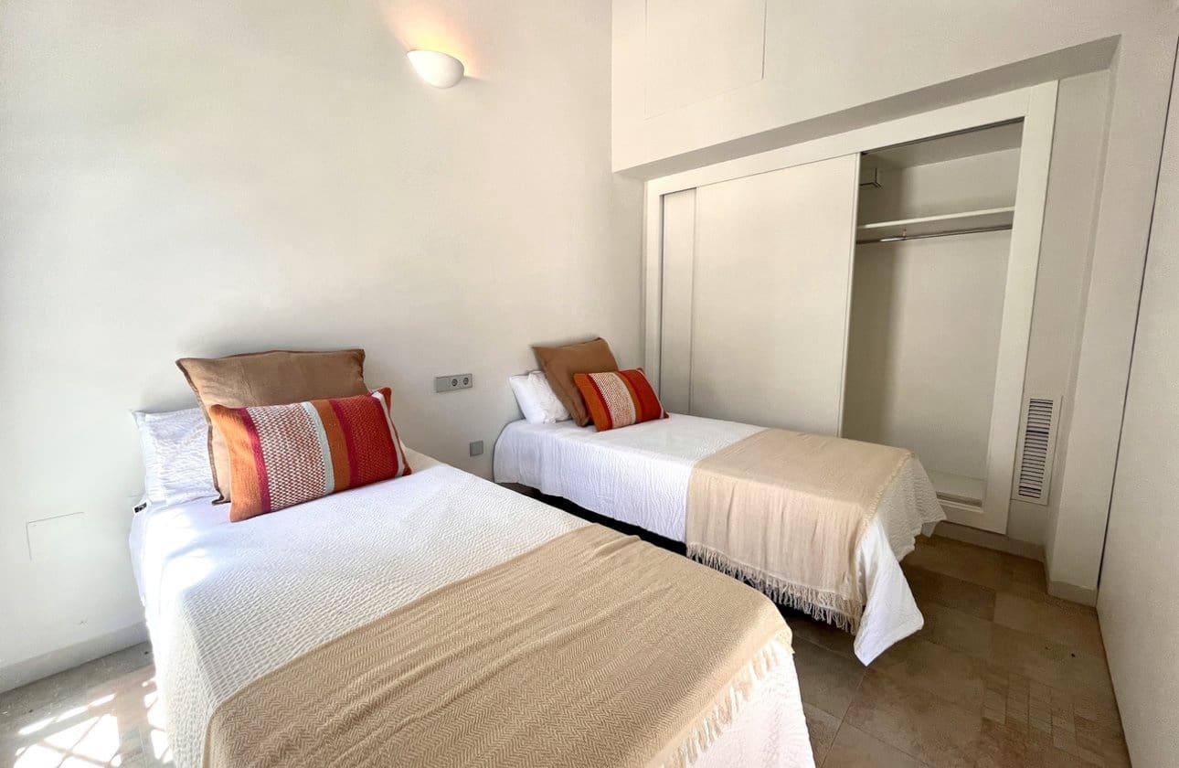 2 sypialnia Dom na sprzedaż w Sucina z basenem - 298 000 € (Ref: 9134176)